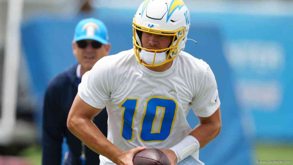 NFL Network analytics expert projects Los Angeles Chargers win total for 2024 season