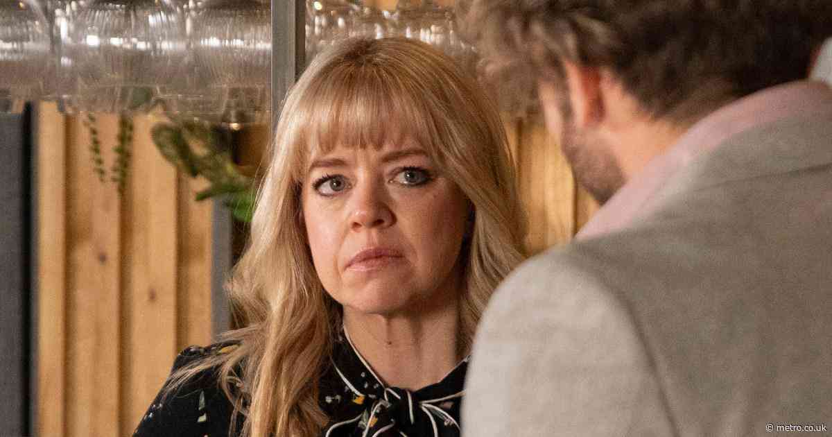 Terrified Toyah targeted by a stalker in Coronation Street and there is much worse to come