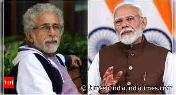 Naseeruddin wants to see PM Modi wear a skullcap