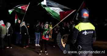 Raadsleden uiten stevige kritiek op inperken Palestina-protest, Bruls: ‘Er is juist heel veel gedoogd’
