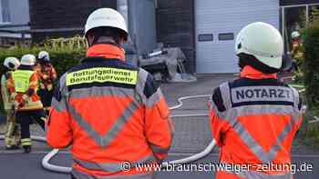 Rautheim: Feuerwehr sucht Mann in verrauchter Halle