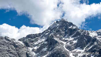 Tödlicher Sturz an der Zugspitze: Bergsteiger entdecken Leiche von jungem Mann im Schnee