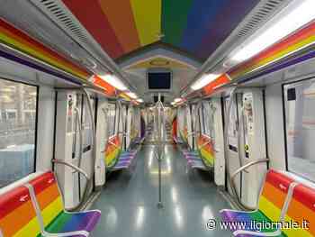 Guasti e disagi per la metro, ma a Roma arriva il treno Lgbt: l'Atac omaggia il Pride
