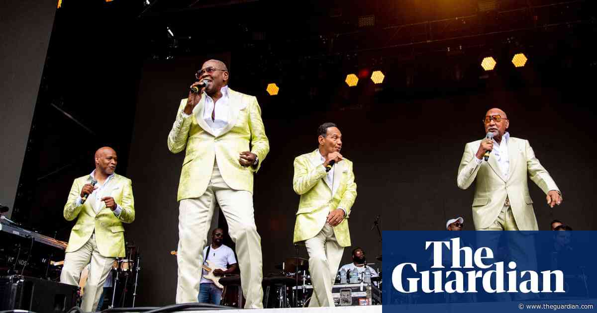 Four Tops singer sues hospital for assuming mental illness after he revealed identity