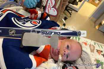 'Celebrate the wins:' Family of tiny Oilers fan cheers team on from hospital