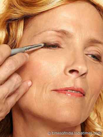 Makeup tricks that can make you look young