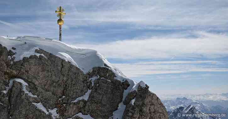 Bergsteiger stürzt an Zugspitze ab und stirbt
