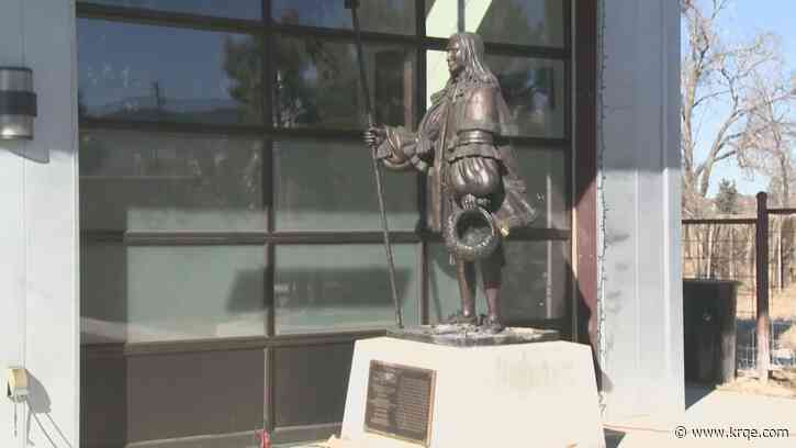 Santa Fe City Council approves plans for the display of controversial statues