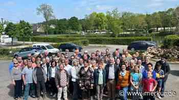 Kirchheimer Delegation zu Besuch bei Partnergemeinde Renazè in Frankreich