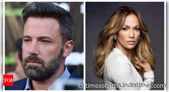 Jennifer Lopez and Ben Affleck maintain distance