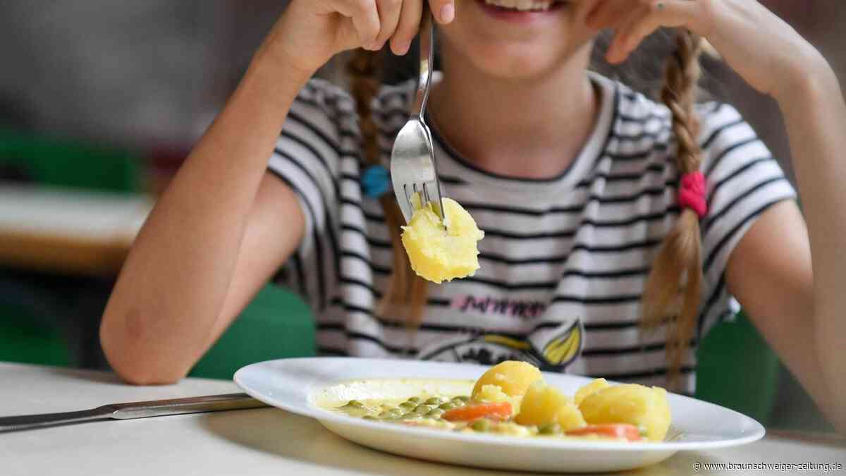 Schmeckt‘s? Gifhorner Schüler mäkeln an Mensa-Essen