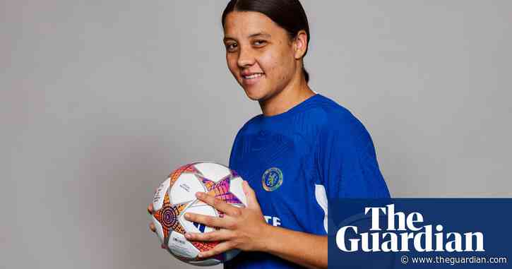 Sam Kerr gives Chelsea big boost by signing two-year contract extension