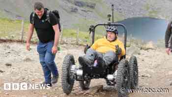 Wheelchair adventurer plans second Yr Wyddfa attempt