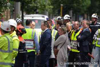 Burgemeester Bart De Wever en gouverneur Cathy Berx zakken af naar plaats van explosie in Hoboken