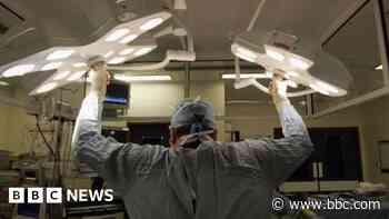 England's hospital waiting lists rise to 7.57m