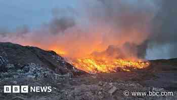 Large fire at landfill site extinguished