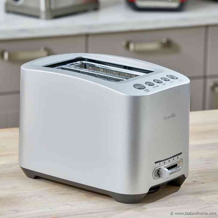 The Smart and Sleek Breville Toaster That Stole Our Editor’s Heart