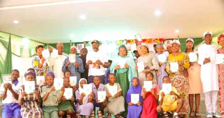 Remi Tinubu donates 50,000 notebooks to pupils in Kogi
