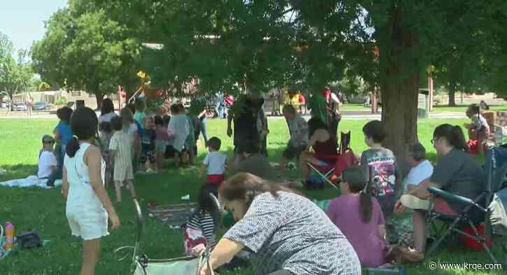 Story time in the park kicks off at Albuquerque's Aztec park