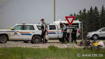Manitoba RCMP say they've been unable to speak with driver in Carberry bus crash that killed 17
