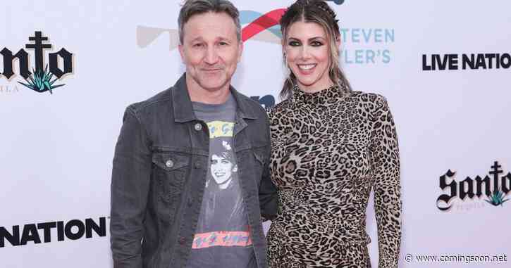Who Is Kelly Rizzo’s Boyfriend? Breckin Meyer’s Age & Height