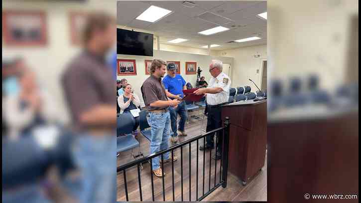 Zachary Fire Department honors two Entergy workers who pulled motorists out of flaming vehicle