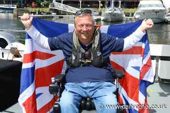 Quadriplegic Geoff Holt successfully sails around Britain
