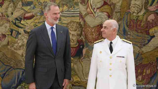 Rey de España recibió en Madrid al comandante en jefe de la Armada de Chile