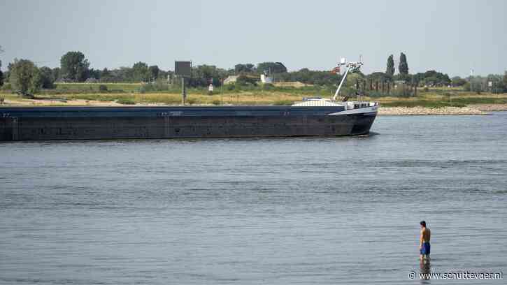 Scheepvaart als eerste gekort bij laagwater in Nederland