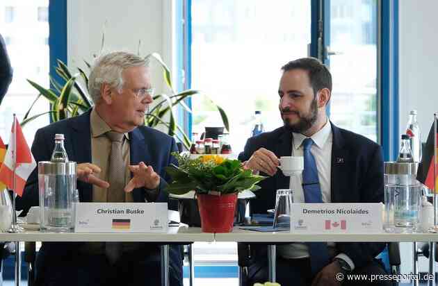 Bildungsminister aus Kanada informiert sich über Hörakustik in Deutschland / Deutsch-kanadischer Austausch am Campus Hörakustik