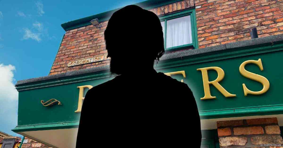 Coronation Street legend clarifies future after lengthy absence from soap