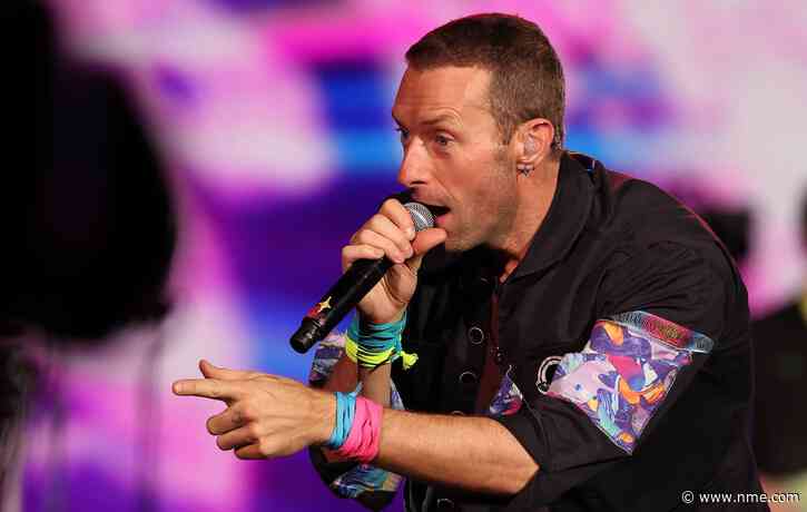 Coldplay musical guest booed in Romania for singing manele