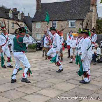 Charlbury Morris dance in village as guests of Eynsham team