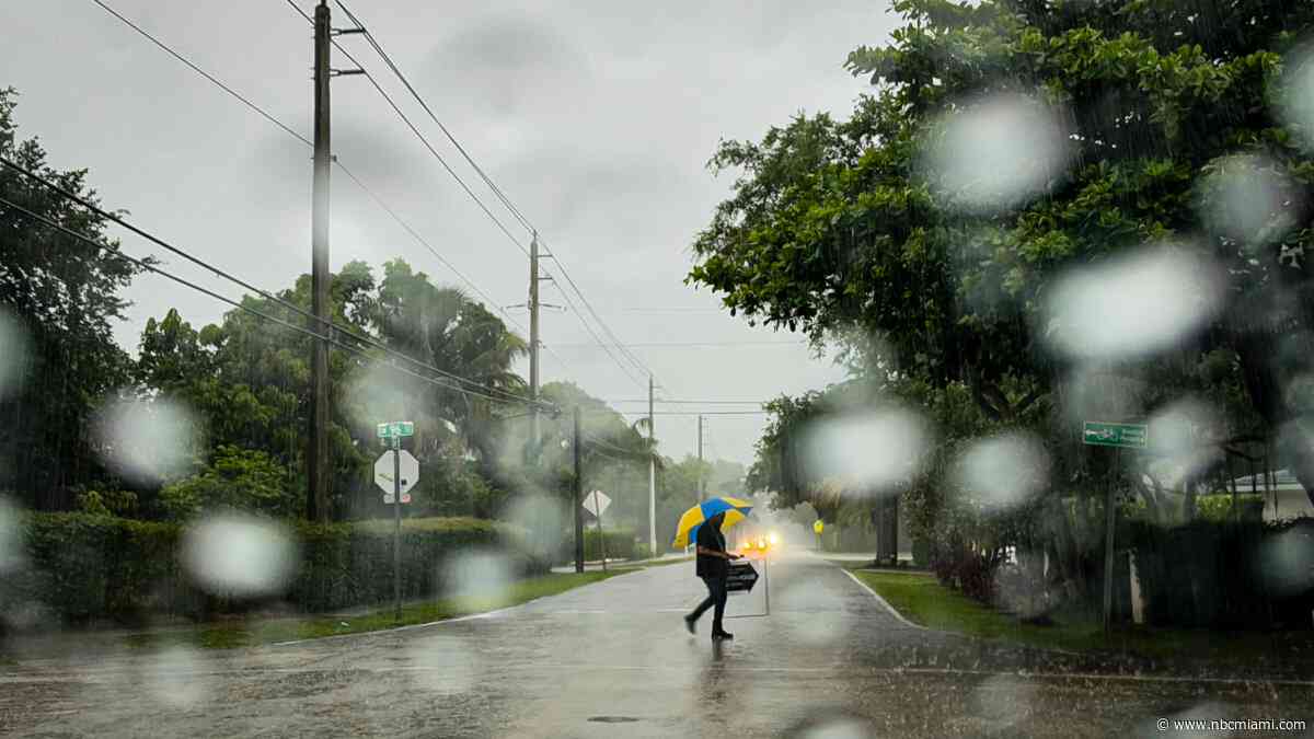 Flood watch continues Friday; South Florida could see a few more inches of rain