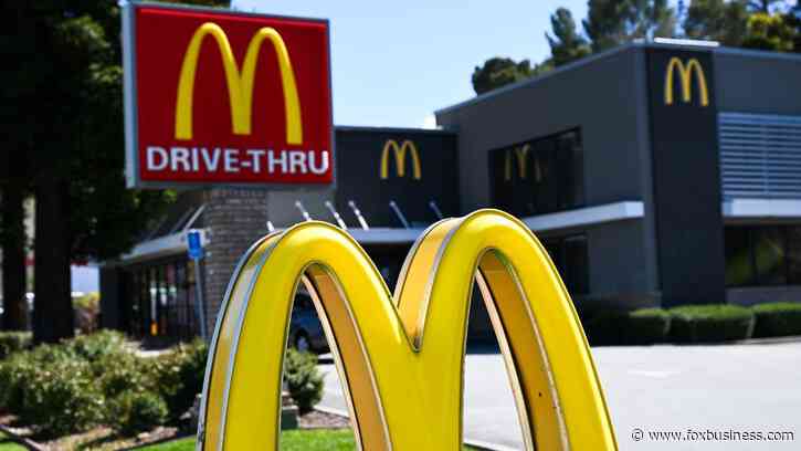 California’s $20 minimum wage led to fast-food price hikes, lower customer traffic, study shows