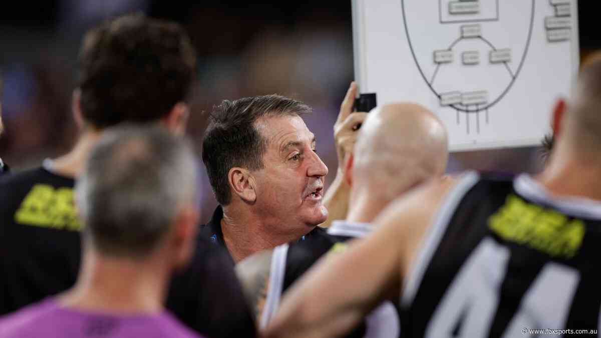 ‘Coach to win’: AFL greats debate Saints’ approach after ‘losing pretty’  amid ‘boring’ claims