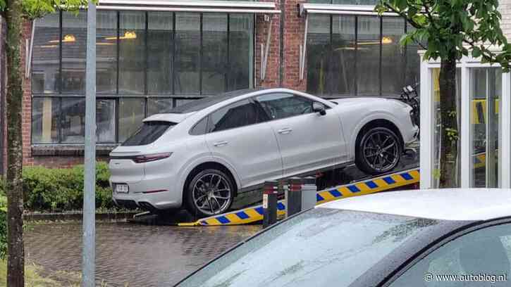 Porsche, cash en meer in beslag genomen in Breda