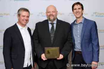 Local benefits advisor wins provincial award