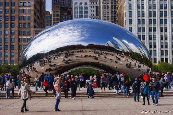 Anish Kapoor’s ‘Bean’ Sculpture is Slated to Reopen in Chicago