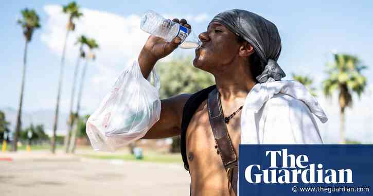 Heatwave expected to spread to 250m Americans in midwest and north-east