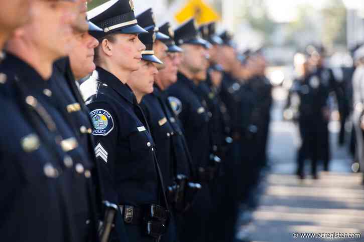 Proposed pay raises, benefits for police would cost Santa Ana $27 million over 3.5 years