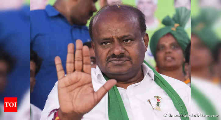 H D Kumaraswamy questions US firm getting Rs 3.2 crore subsidy for every job it creates in Gujarat