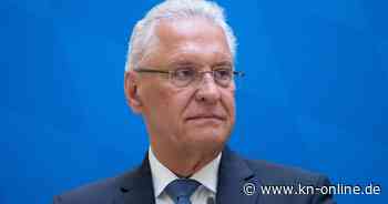 Wehrfähige Ukrainer in Deutschland: Bayerns Innenminister will sie zur Rückkehr bewegen