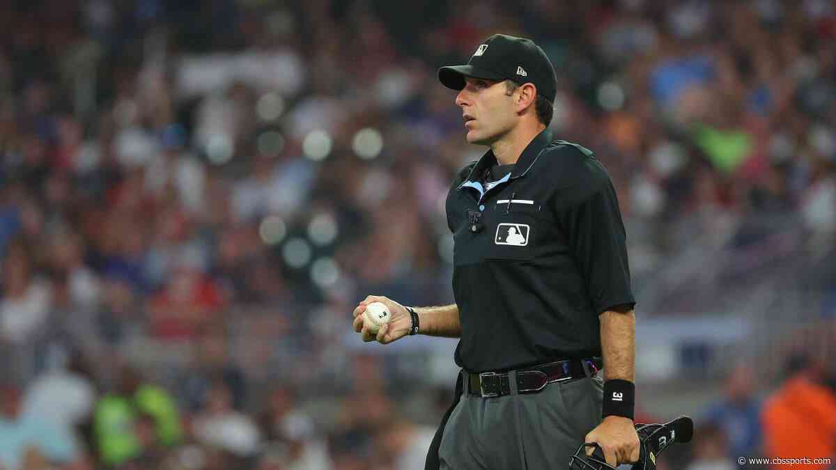 MLB umpire Pat Hoberg disciplined for violating gambling policy, reportedly denies betting on baseball