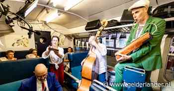 Muzikale marathon in de trein en op het station