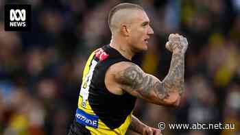 Live: Dustin Martin lights up MCG with opening goal in 300th match, Dogs thrash Dockers in statement win