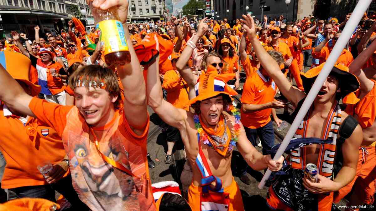 Vor EM-Spiel: Polizei warnt vor „Fan Walk“ mit 40.000 Holländern