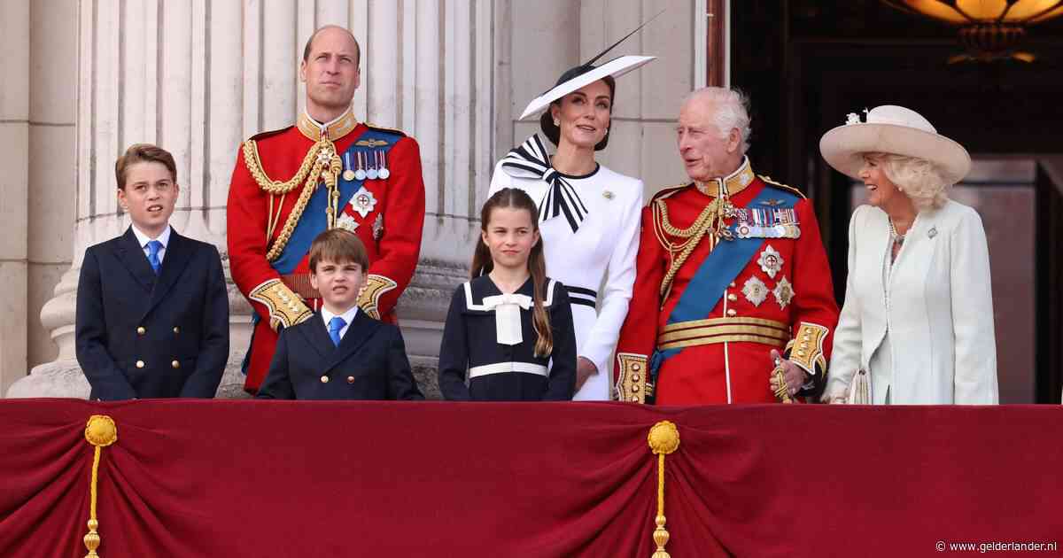Britse royals sluiten Trooping the Colour af: Kate en Charles naast elkaar bij balkonscène