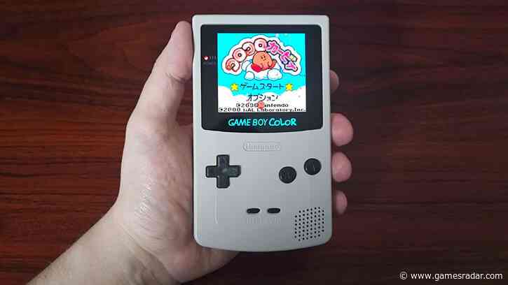 The Game Boy Color is once again my favorite handheld thanks to this gorgeous AMOLED touchscreen mod