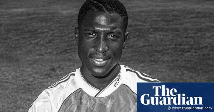 Kevin Campbell, former Arsenal and Everton striker, dies aged 54 – video
